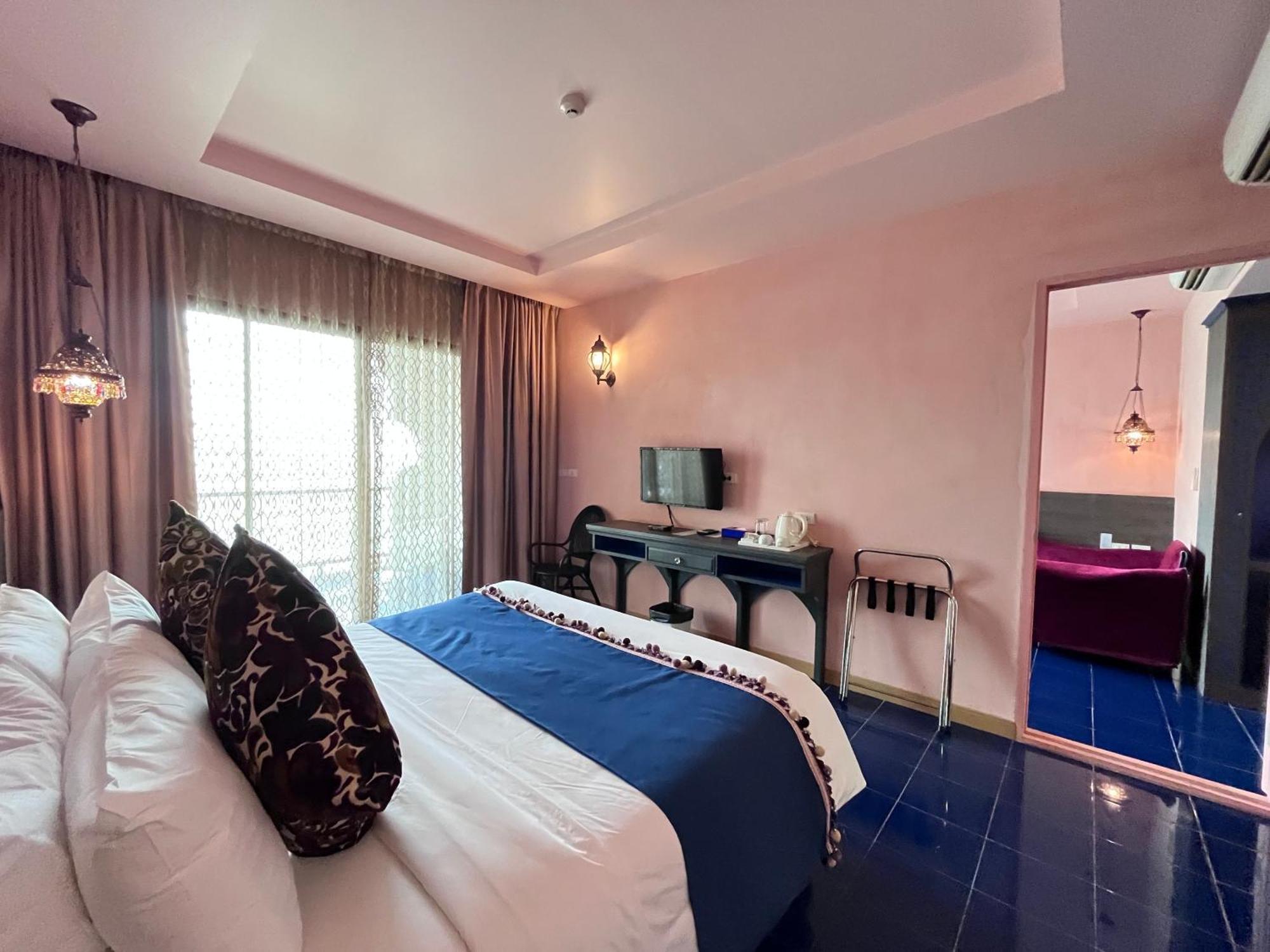 Chiangkhong Teak Garden Riverfront Onsen Hotel- Sha Extra Plus Чианг Конг Екстериор снимка